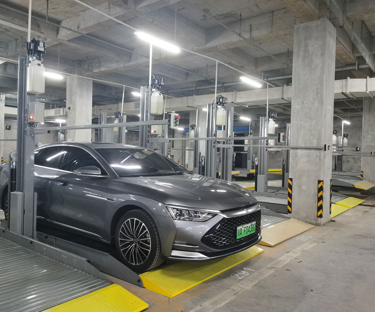 自貢四柱升降式立體停車二手